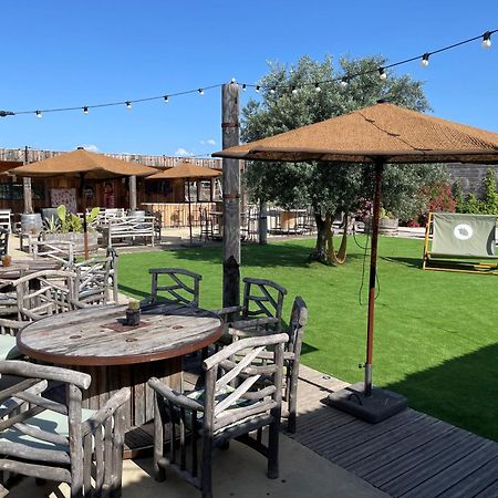 Lodges En Provence - Ecogites & Restaurant Insolites Richerenches ภายนอก รูปภาพ