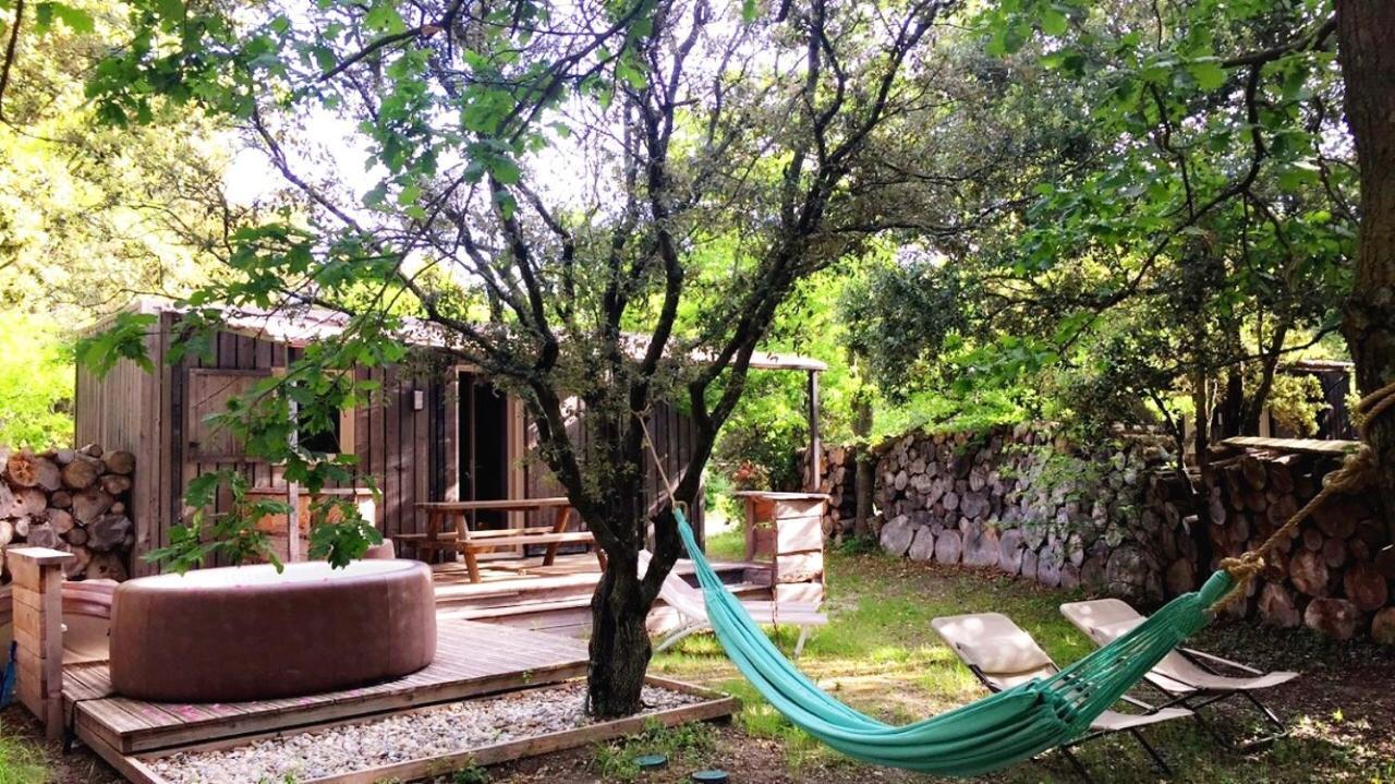 Lodges En Provence - Ecogites & Restaurant Insolites Richerenches ภายนอก รูปภาพ