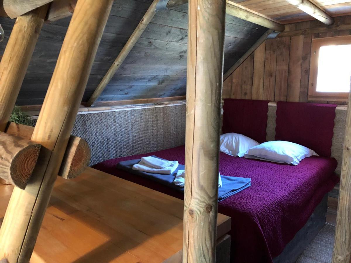 Lodges En Provence - Ecogites & Restaurant Insolites Richerenches ภายนอก รูปภาพ
