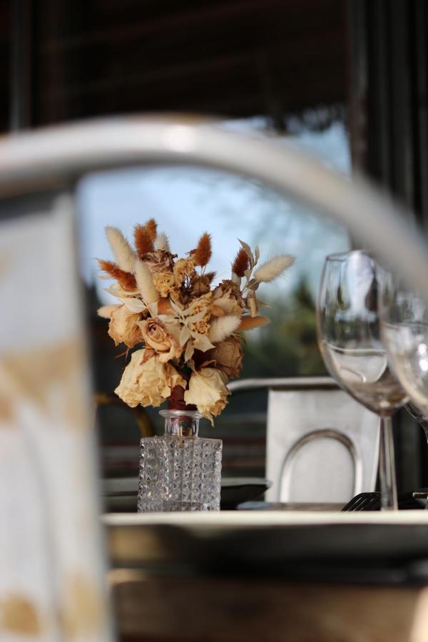 Lodges En Provence - Ecogites & Restaurant Insolites Richerenches ภายนอก รูปภาพ